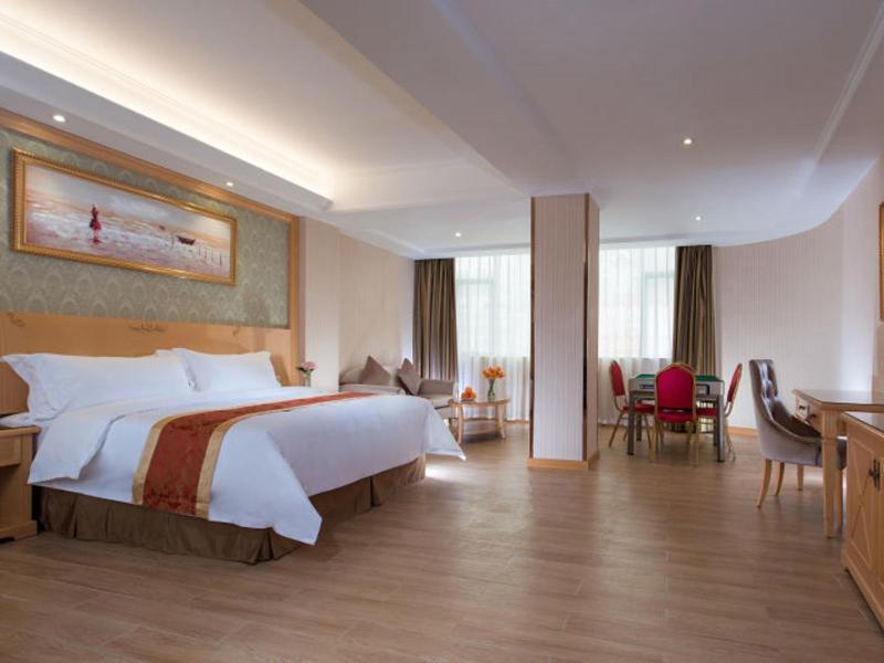Fenghuangwei Vienna Hotel Shenzhen Fuyong Village מראה חיצוני תמונה