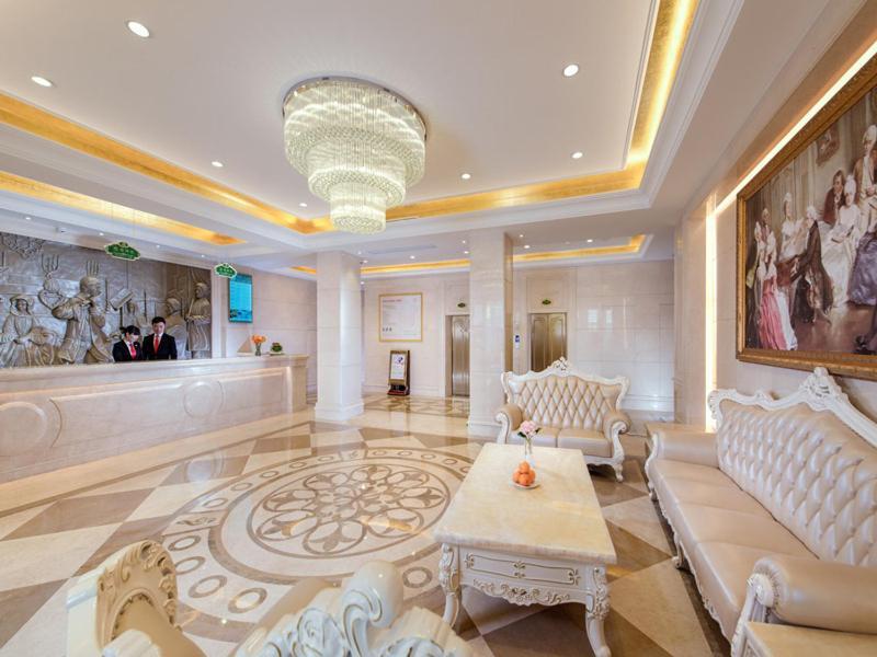Fenghuangwei Vienna Hotel Shenzhen Fuyong Village מראה חיצוני תמונה